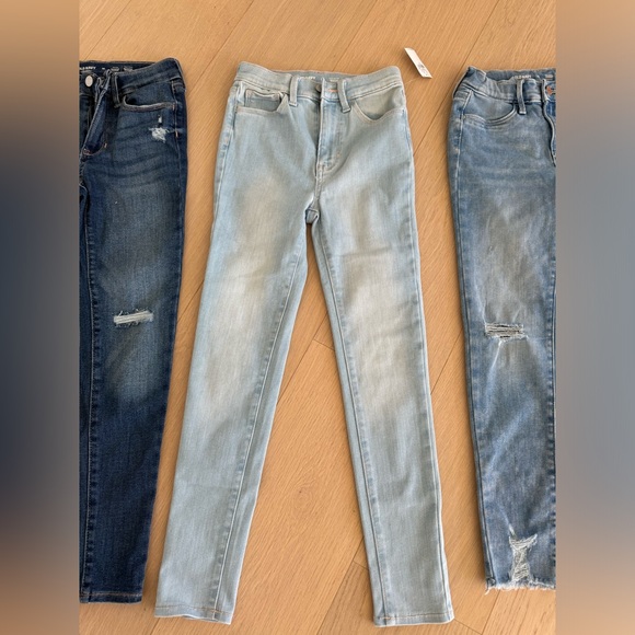 Girls Old Navy jeans, size 10 - Picture 2 of 4